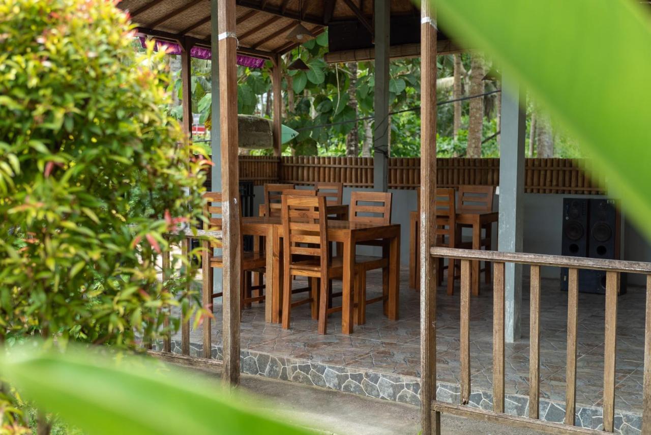 Toyapakeh Sindhu Mesari Bungalow מראה חיצוני תמונה