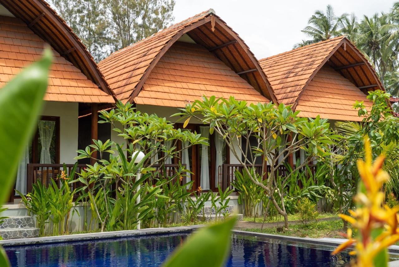 Toyapakeh Sindhu Mesari Bungalow מראה חיצוני תמונה